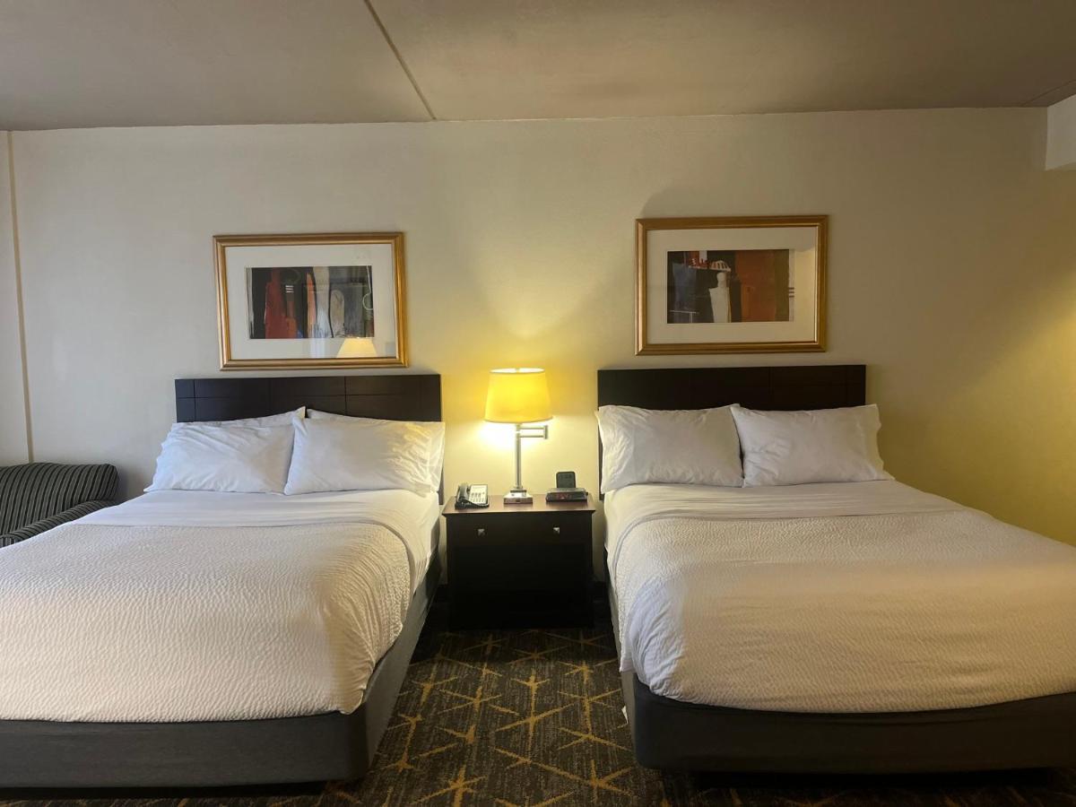 Holiday Inn Hotel & Suites Springfield, An Ihg Hotel Esterno foto